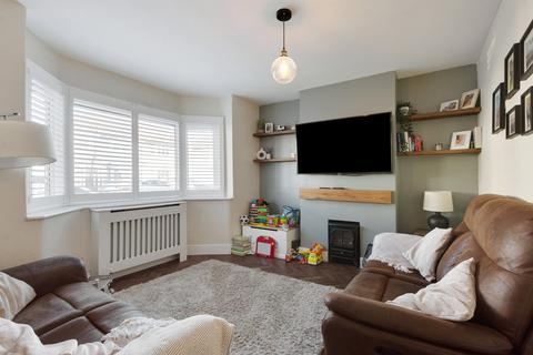 3 bedroom semi-detached house for sale, Northdown Road, Welling, DA16