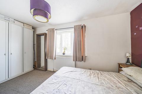 3 bedroom end of terrace house for sale, Colwyn Green, London NW9