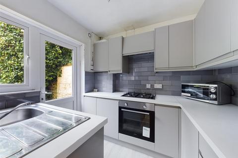 6 bedroom terraced house to rent, Baden Road, Brighton, East Sussex