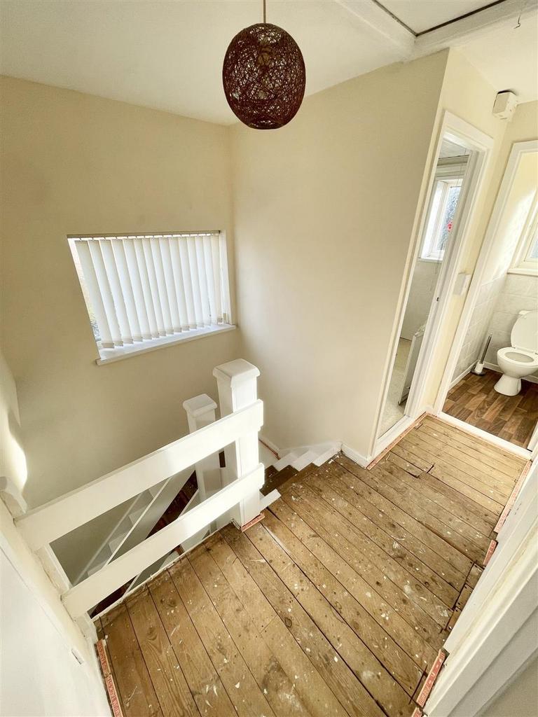 Stairs/landing