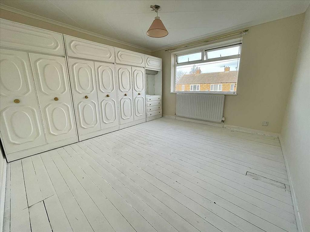 Bedroom no. 1