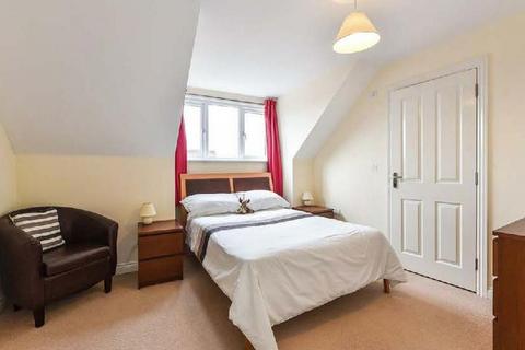 2 bedroom apartment for sale, Graylingwell Drive, Chichester PO19