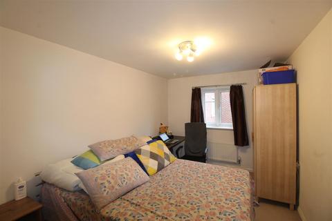 2 bedroom apartment for sale, Manor Park, High Heaton, Newcastle Upon Tyne