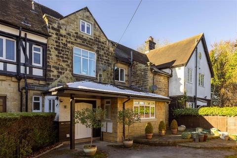 4 bedroom cottage for sale, Long Causeway, Leeds LS16