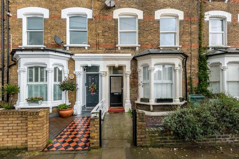 1 bedroom flat for sale, Evershot Road, Finsbury Park