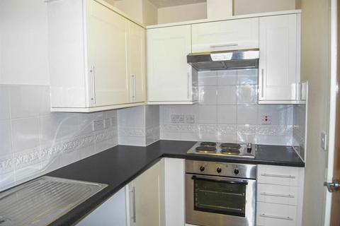 2 bedroom flat to rent, Heath End Road, Nuneaton