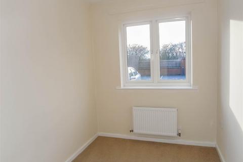 2 bedroom flat to rent, Heath End Road, Nuneaton