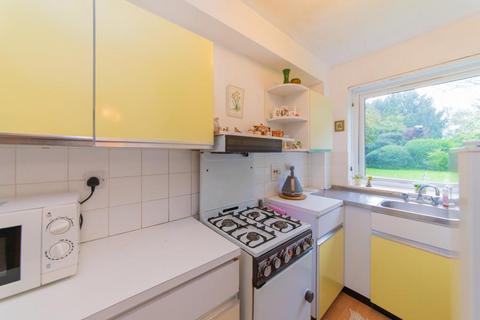 1 bedroom flat for sale, SEYMOUR ROAD, FINCHLEY, N3 2NF