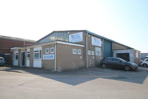 Storage to rent, Unit 4, Didcot Road, Nuffield Industrial Estate, Poole, BH17 0GD