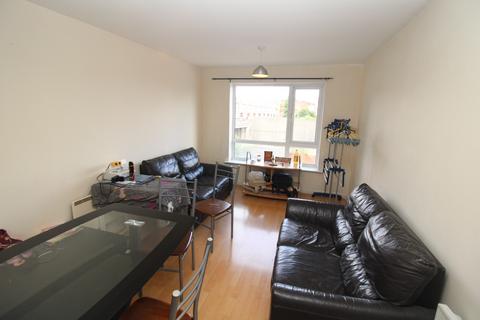 2 bedroom apartment to rent, Sugar Mill Square, Salford, Lancashire, M5