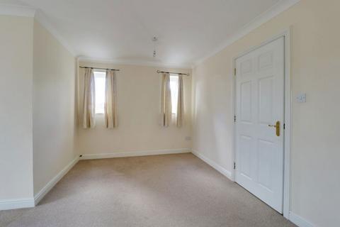 2 bedroom flat to rent, Harper Court, Friar Street, Hereford, HR4 0AR