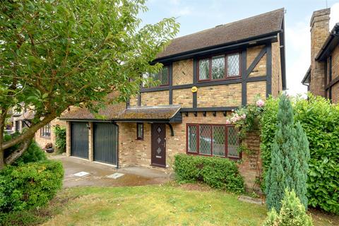 4 bedroom detached house to rent, Springdale, Wokingham RG40