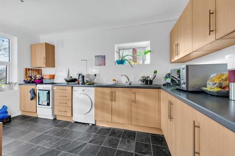 2 bedroom apartment for sale, Oaklands Road, Bromley, BR1