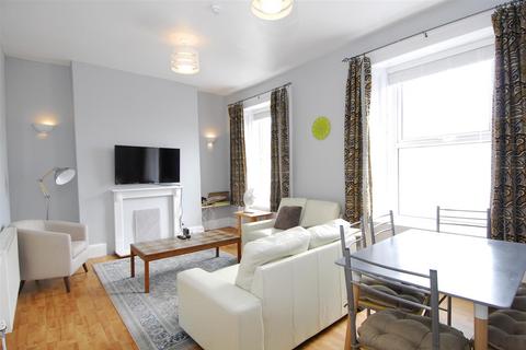 5 bedroom flat to rent, Clifton Place, Plymouth PL4