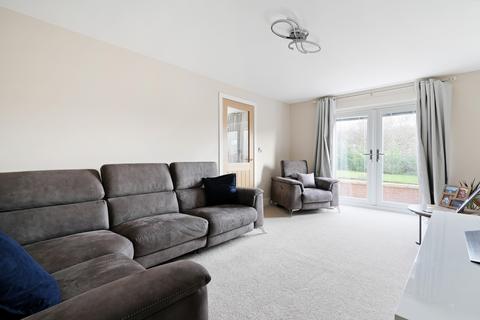 3 bedroom detached house for sale, Trent Grove, Dronfield, Derbyshire, S18