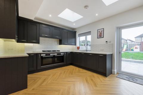 157 The Green, Welling, DA16 2PB