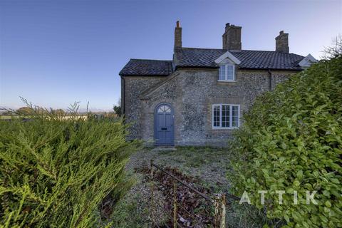 3 bedroom cottage for sale, Mill Road, Tittleshall, King's Lynn