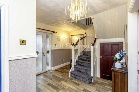 8 Hall Garth, Barrow-in-furness, LA13 0QT