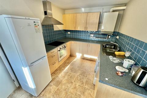 2 bedroom apartment to rent, Fairfield Close, Dunstable, LU5 4PQ