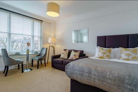 Property to rent, Hill Street, London W1J