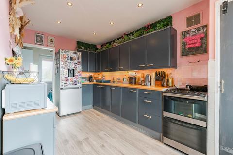 3 bedroom end of terrace house for sale, Deloney Road, Norwich