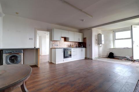 1 bedroom flat for sale, Kingsley Road, Westward Ho, Bideford