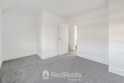 85 Crompton Avenue, Sprotbrough, Doncaster, DN5 8EF