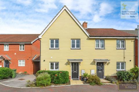 3 bedroom semi-detached house for sale, Dennington Crescent, Basildon