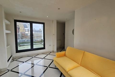 1 bedroom apartment to rent, Teesdale Close, London, Haggerston