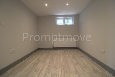 1 bedroom flat to rent, Eaton Green Road Luton LU2 9HB