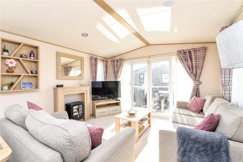 2 bedroom park home for sale, Mudeford Mews, Hoburne Naish, Christchurch Road, New Milton, BH25