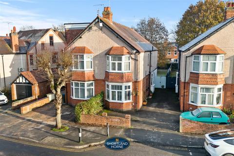 3 bedroom semi-detached house for sale, Earlsdon Avenue South, Coventry CV5