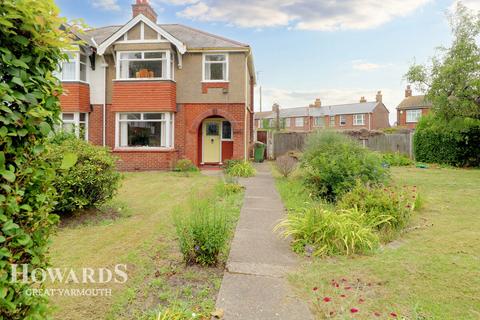 3 bedroom semi-detached house for sale, Beatty Road, Great Yarmouth