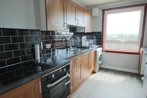 2 bedroom flat to rent, Pentland Crescent, West End, Dundee, DD2