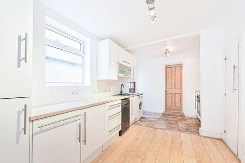 1 bedroom flat to rent, Glebe Road, Finchley, London, N3