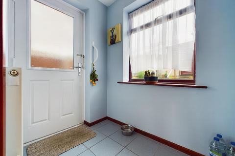 3 bedroom semi-detached house for sale, Beckhampton Road, Nottingham NG5