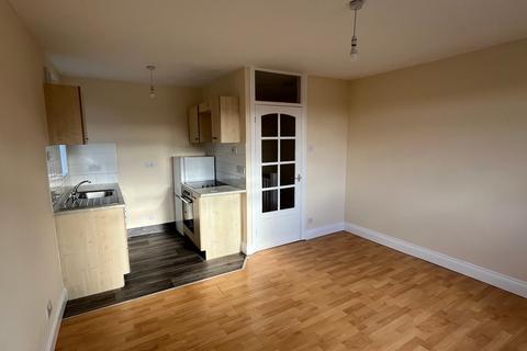 1 bedroom maisonette for sale, Feltham Road, Ashford TW15