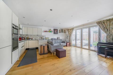 undefined, Mill Hill East/ Hendon NW7