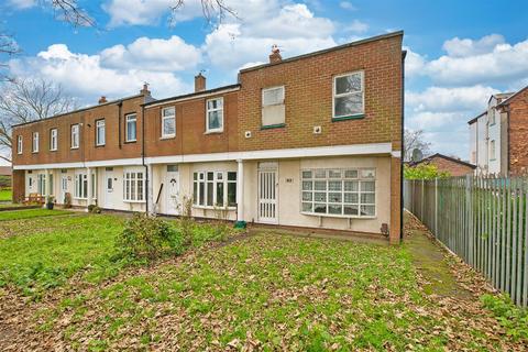 3 bedroom end of terrace house for sale, Towers Court, Warrington