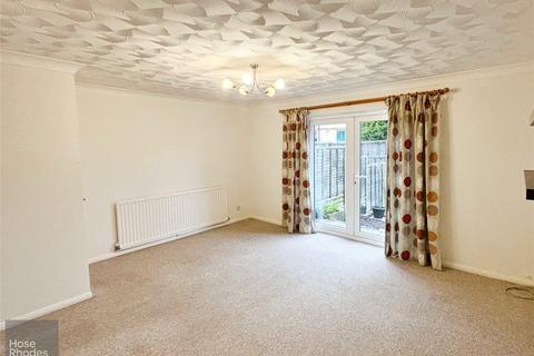 2 bedroom terraced house for sale, Mary Rose Avenue, Wootton Bridge, Ryde