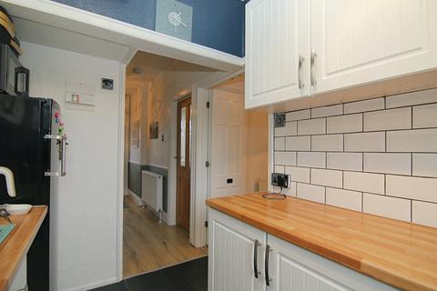 38 Moorside Road, Bradford, BD2 3RB