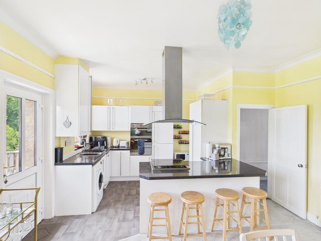 Fitted Breakfast Kitchen