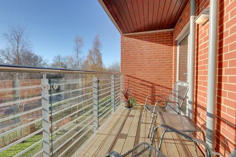 2 bedroom apartment for sale, The Brow, Corbett Court The Brow, RH15