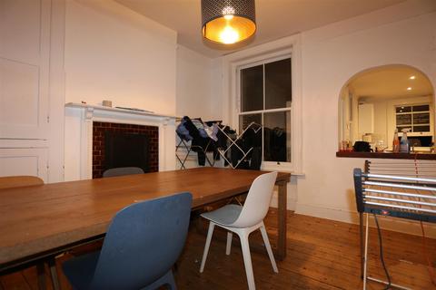 6 bedroom house to rent, Eastern Road, Brighton