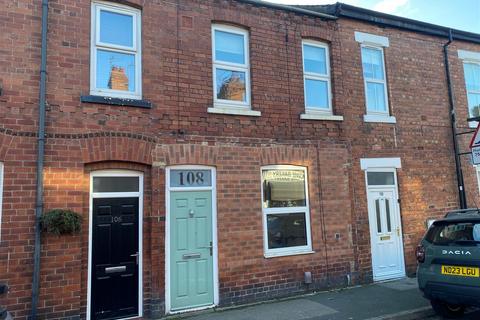 3 bedroom house to rent, Queen Victoria Street, York