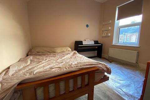 3 bedroom house to rent, Queen Victoria Street, York