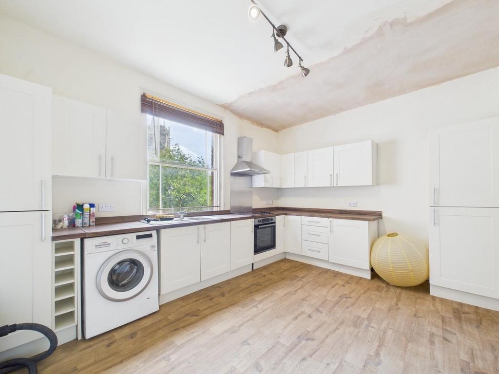 CAM03810 G0-PR0330-STILL001.jpg