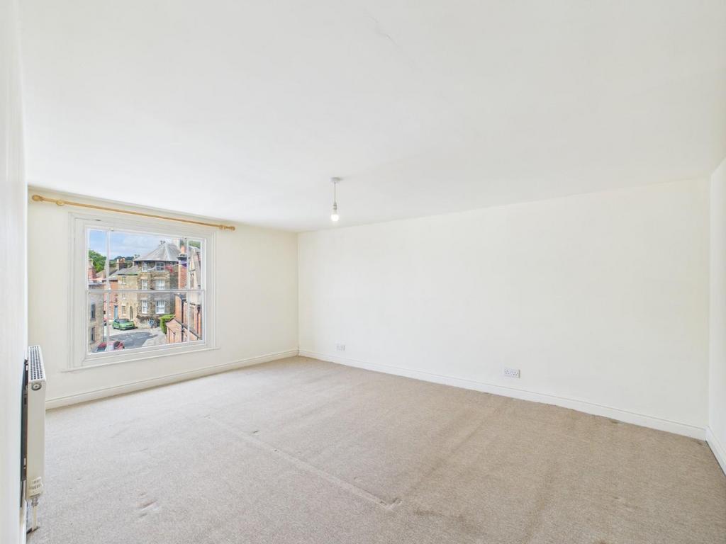 CAM03810 G0-PR0330-STILL008.jpg