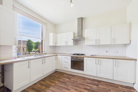2 bedroom apartment for sale, Church Walk, Matlock DE4