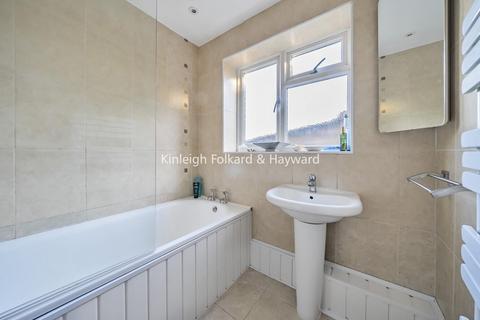 2 Keswick Road, West Wickham, BR4 9AT